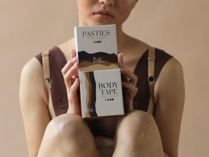 Backless Blouse & Deep-V Outfit Guide: Pasties vs. Boob Tape Which One Actually Works?