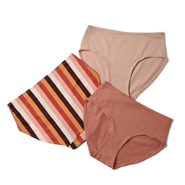 Hipster underwear set of 3 in trendy colors and patterns.